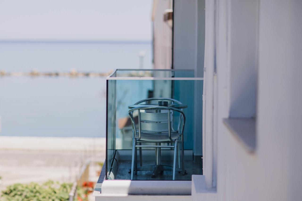 Twins Apartments Kato Pyrgos Ngoại thất bức ảnh